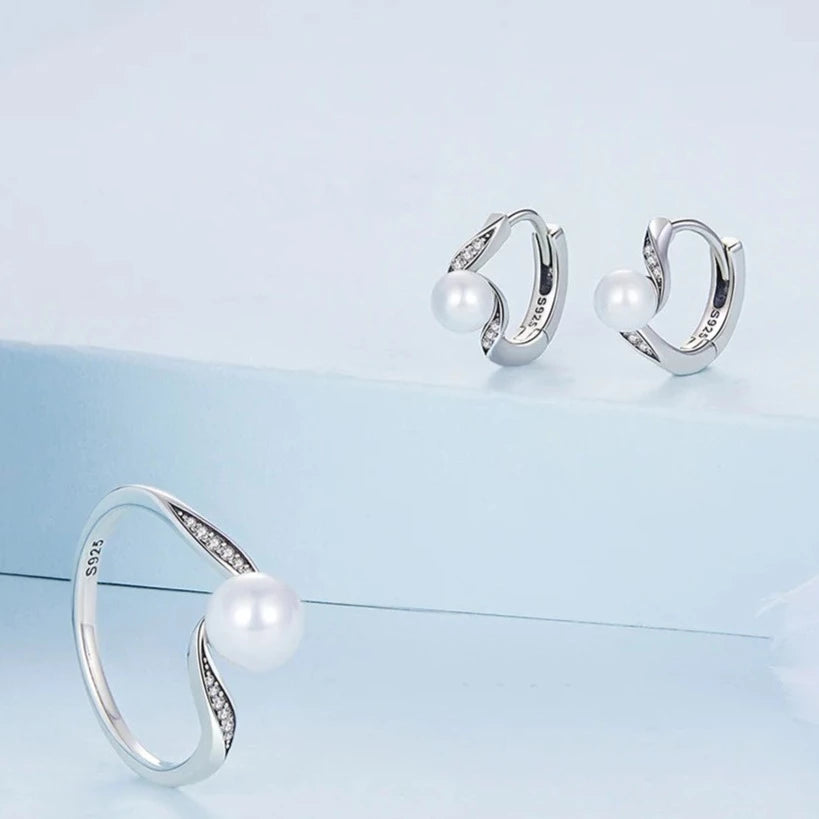 Pearl Elegance Silver Earrings